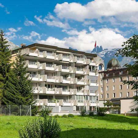 Spirit Apartments - Balkon - Bergsicht - Parkplatz Engelberg Exterior foto